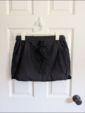 Te Verde Women's Black Skort with Drawstring Waist Small